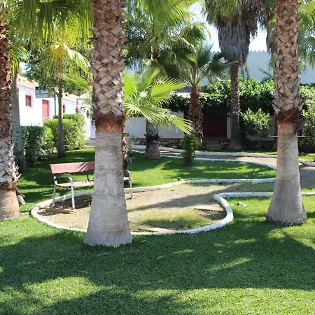Cortijo Del Arte - Caminito Del Rey Hotel 3*
