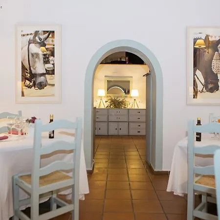 Hotel Cortijo Del Arte - Caminito Del Rey 3*